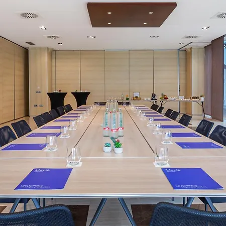 Macià Real De La Alhambra 4*