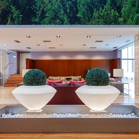 Macia Real De La Alhambra Hotel 4*