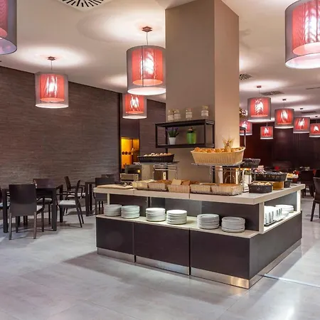 Macia Real De La Alhambra 4*