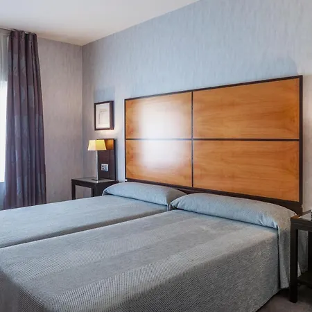 Macia Real De La Alhambra 4*