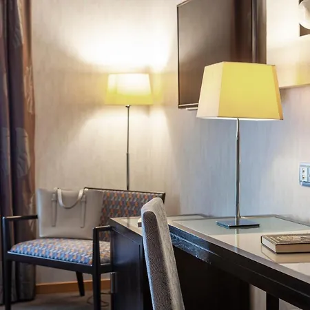 Macia Real De La Alhambra Hotel